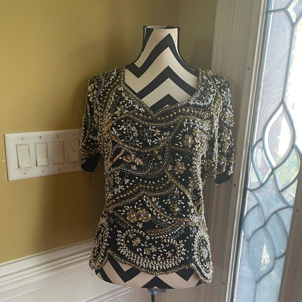 Jacqueline Ferrar Vintage 100% silk black Blouse with gold and white beads SZL